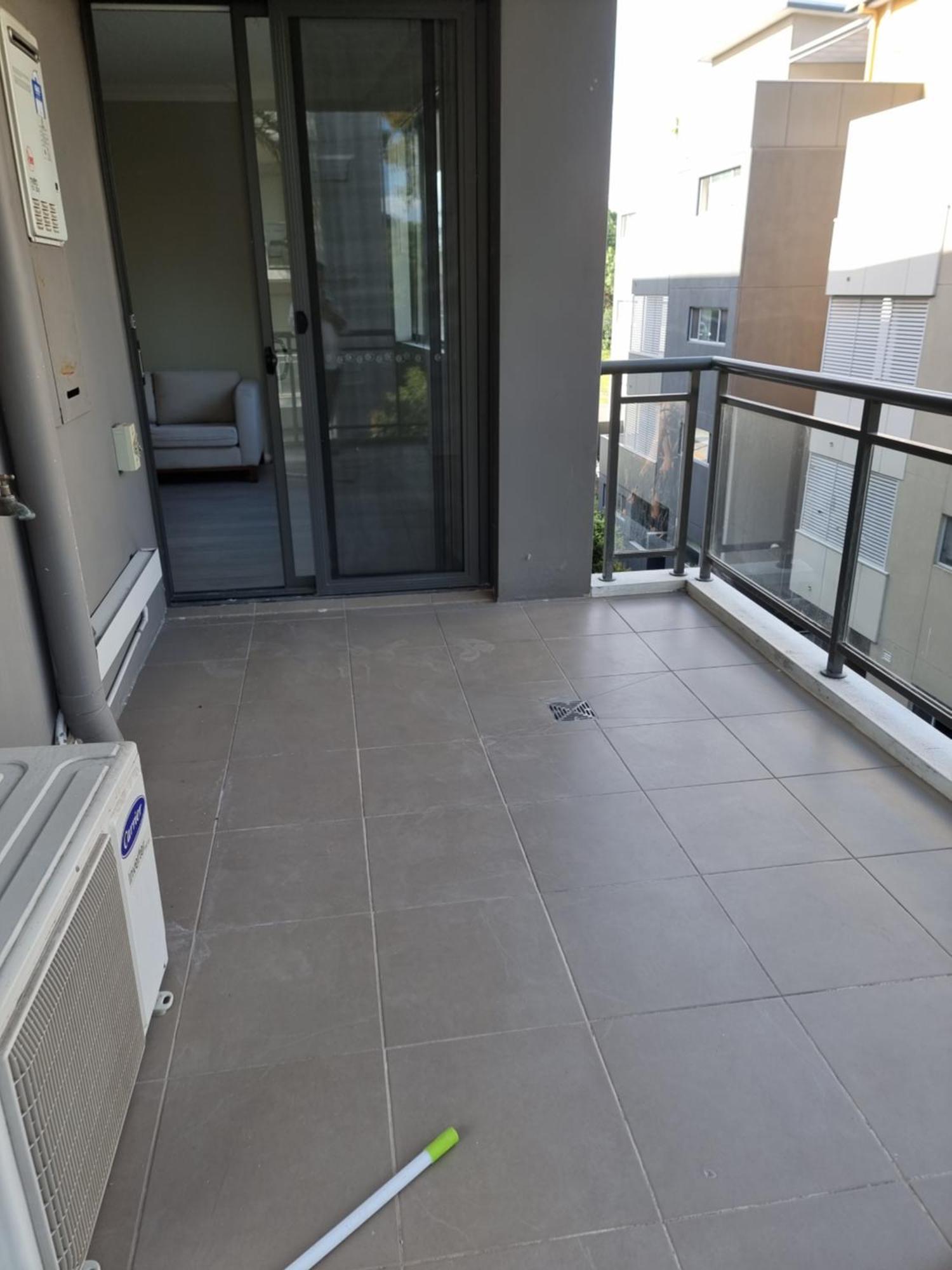 Apartment Carlingford One Bedroom Dundas Valley